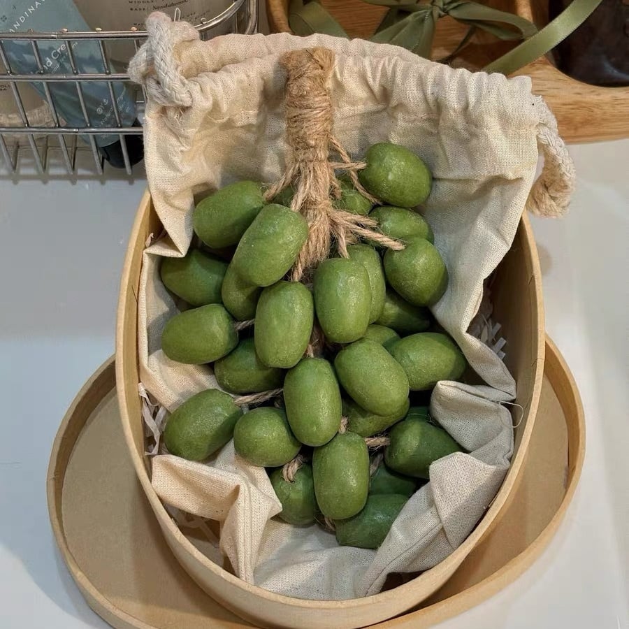 Manual Grape Soap