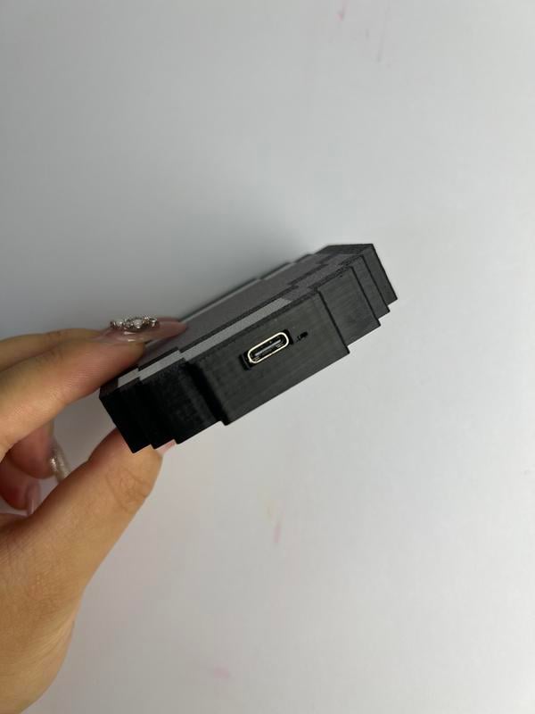 Trendy Pixel Compass Toy Keychain
